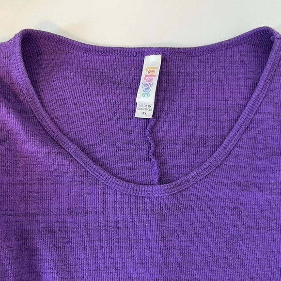 LuLaRoe Purple Ribbed Shirt Top Blouse ((size XS)) - Picture 5 of 7